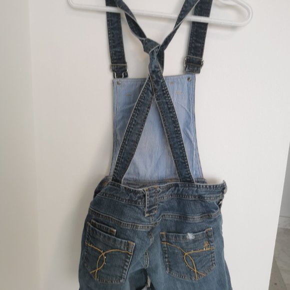 Denim Overall shorts - Picture 3 of 4